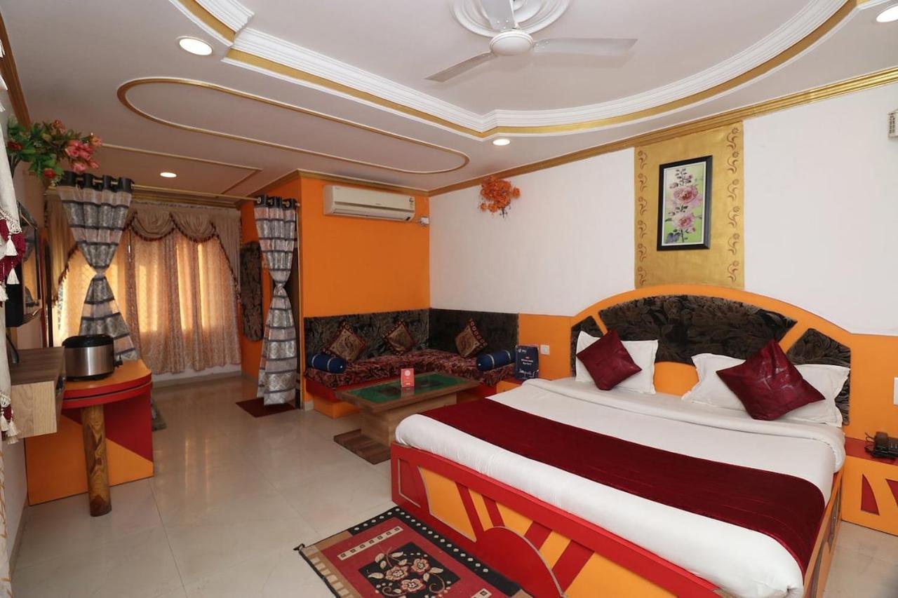 Hotel Prateek Pachmarhi Exterior photo